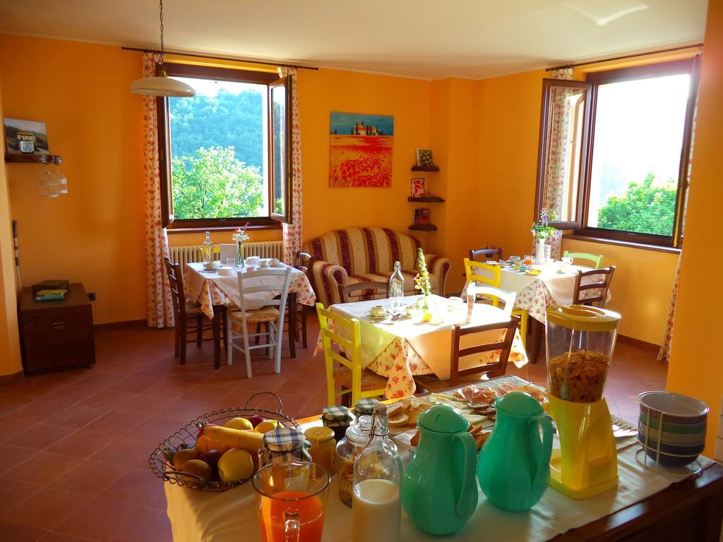 Alba Dei Due Soli B&B Ночера-Умбра Екстер'єр фото