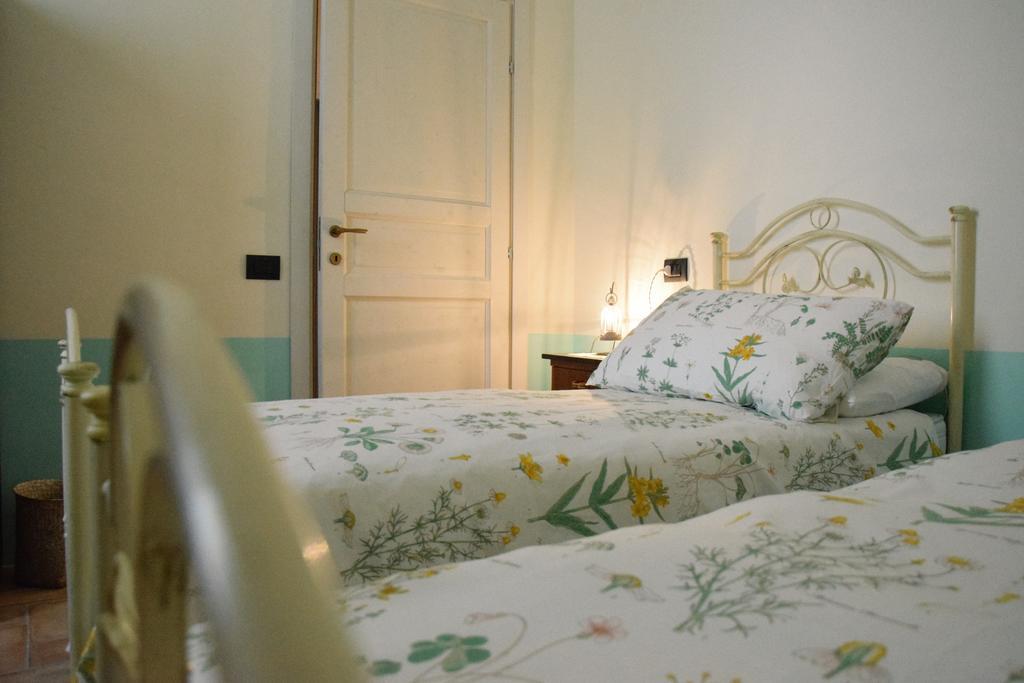 Alba Dei Due Soli B&B Ночера-Умбра Екстер'єр фото